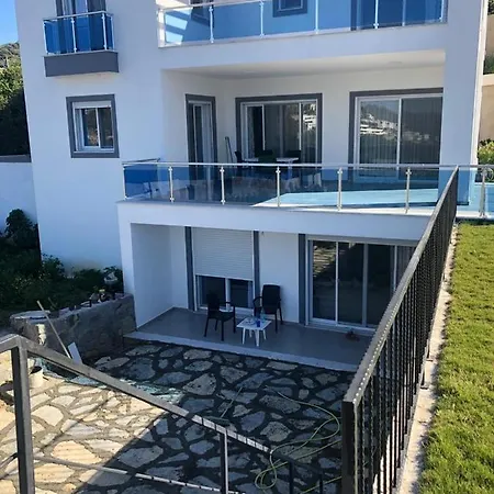 Yalikavak - #124953 Nyaraló Giriş